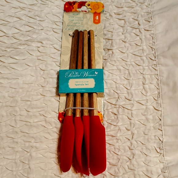 The Pioneer Woman 4-piece Silicone Spatula Set - Picture 6 of 8